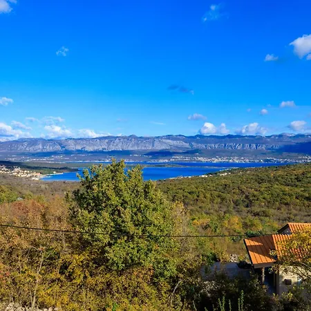 Le Maris With Indoor & Outdoor Heated Pool Villa