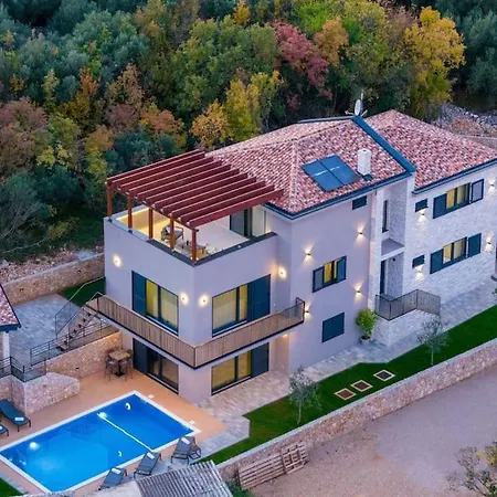 Villa Le Maris With Indoor & Outdoor Heated Pool